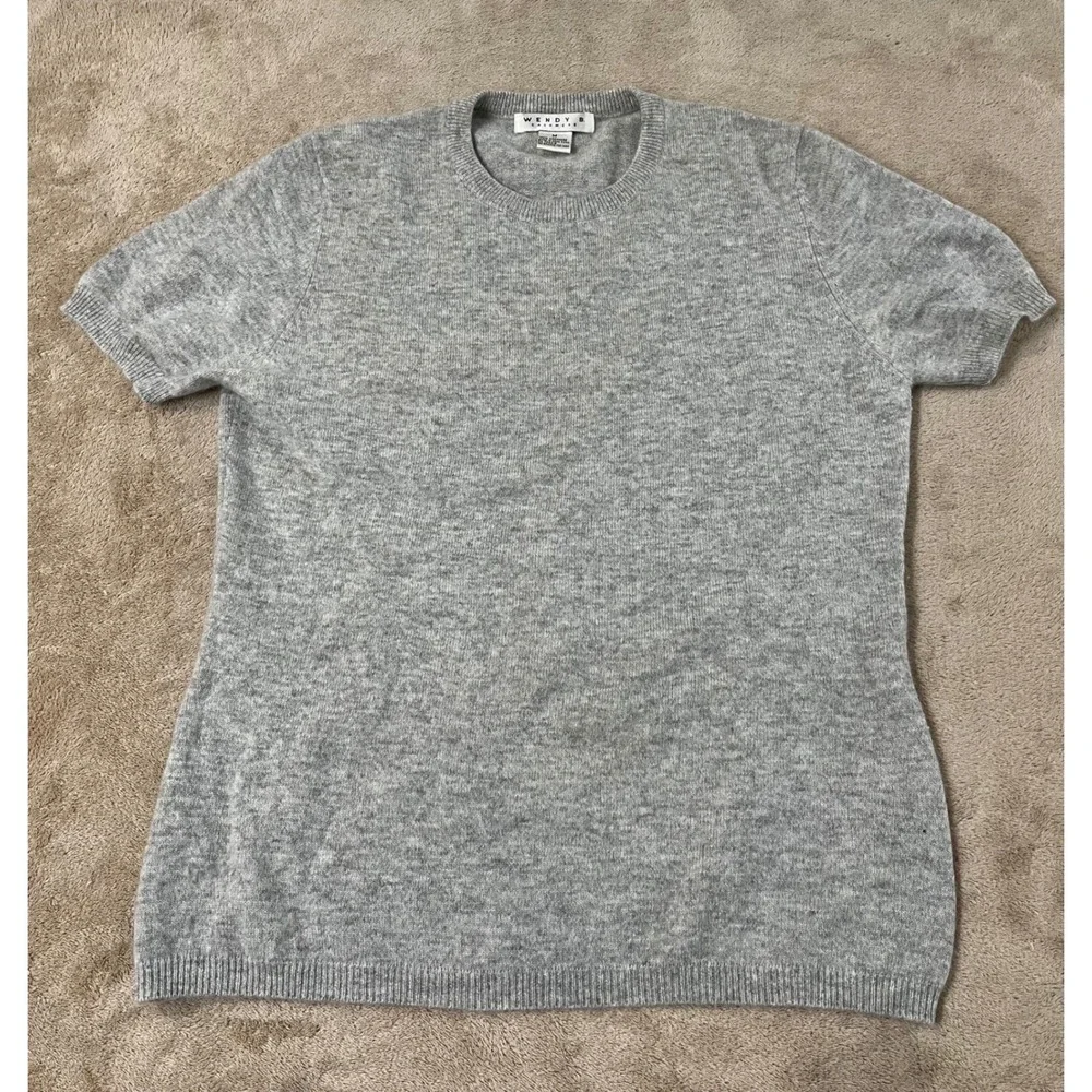 Wendy B. Cashmere Sweater Shirt/Blouse Women's Medium Gray Luxury Knit S/S EUC